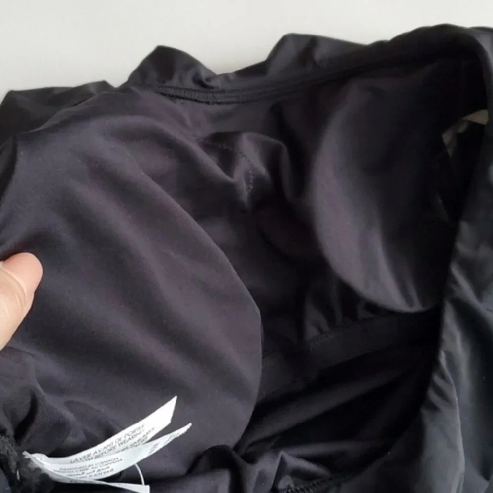 La Vie en Rose One Shoulder Ruffle Embroidered Flowers Black Bathing Suit Size M - Picture 6 of 11